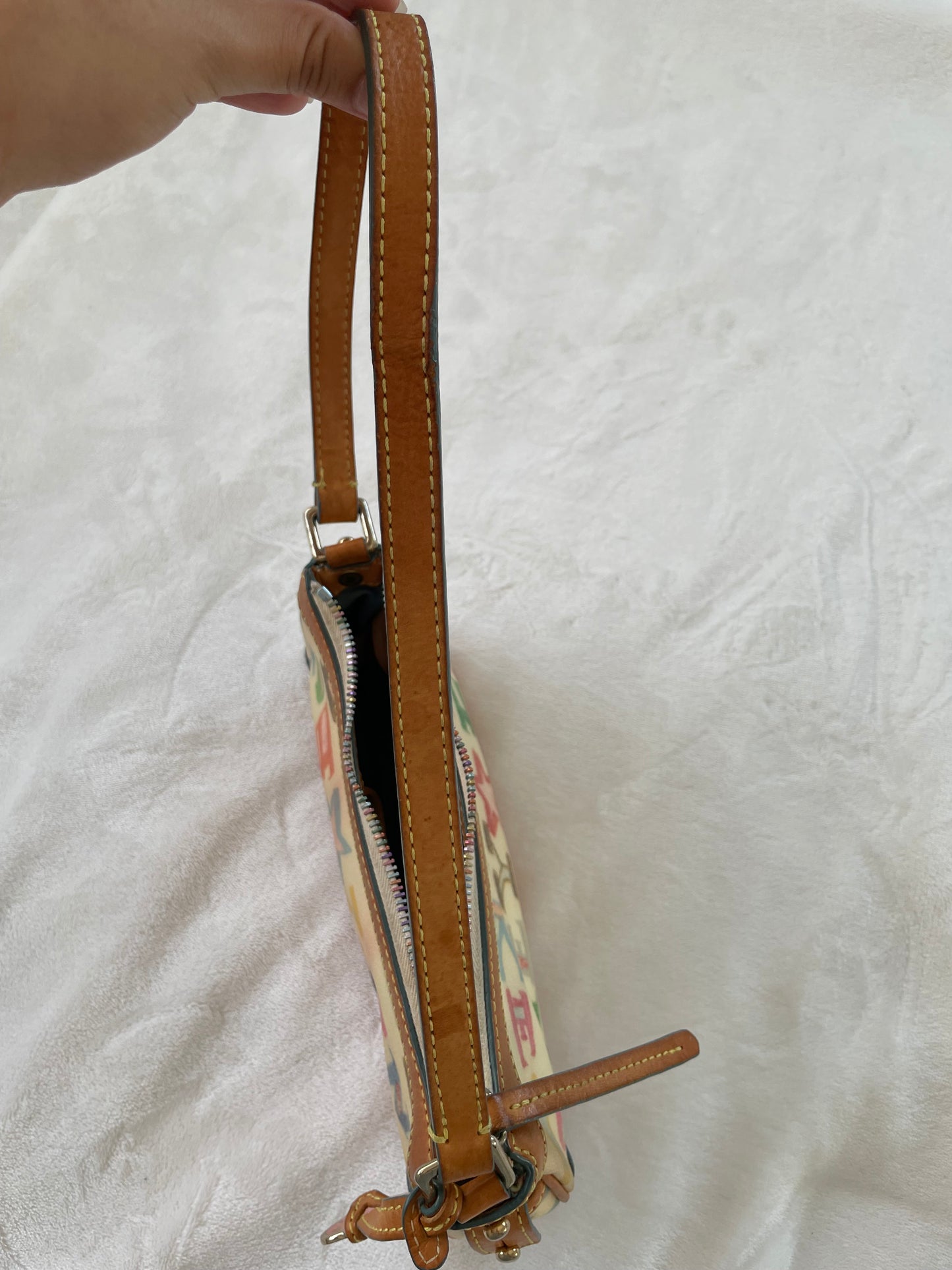 Dooney & Bourke Bag